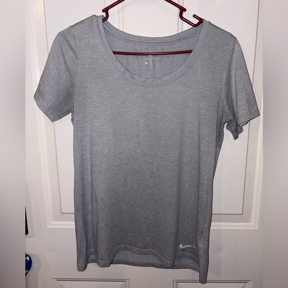 Nike Women's Short Sleeve Gray Tee